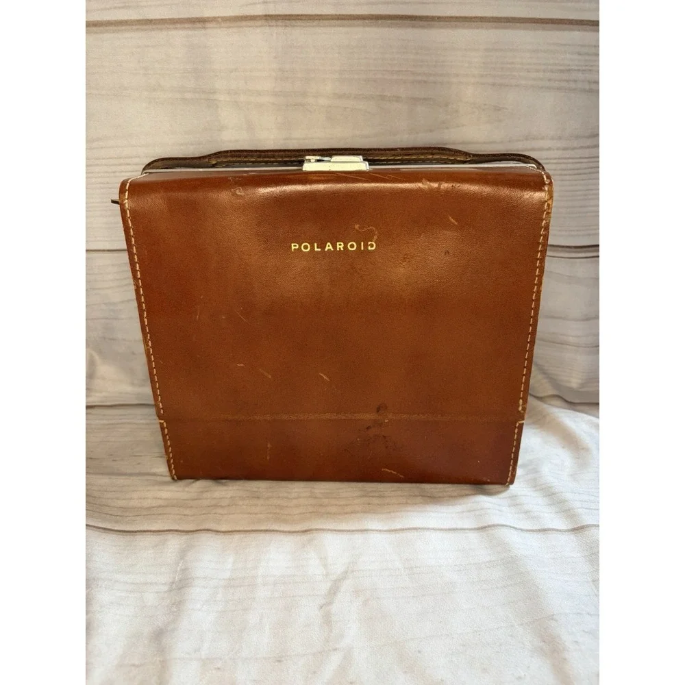 Polaroid Land‎ Camera Model 80A w Case Wink Light Flash Vintage Kit